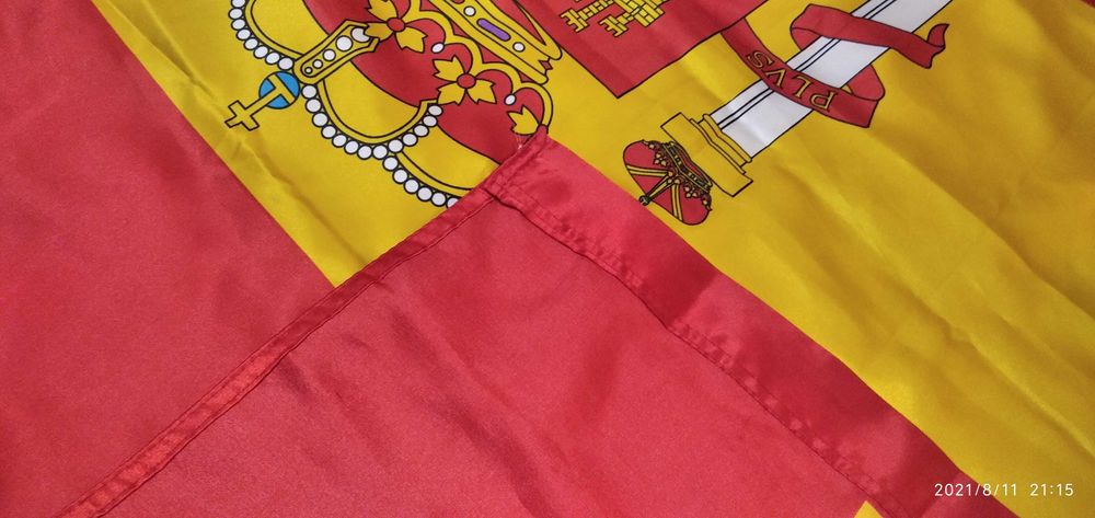 Флаг Испании.                                     .