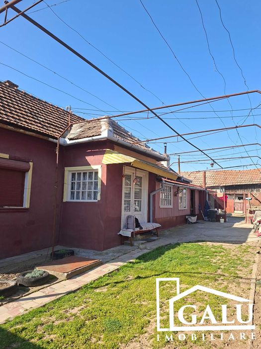 Casa cu teren3500mp Vaida com.Roșiori la 30km de Oradea