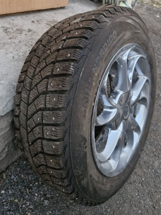 Шины на дисках 205×60×16