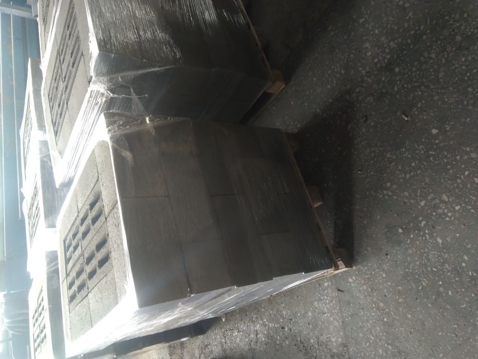 Продам Пескоблок-Полублок!