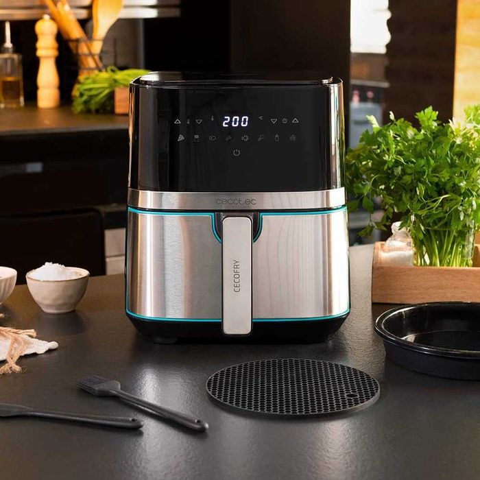 Фритюрник с горещ въздух Cecotec 5.5л Cecofry Inox 5500 Pro 1700 W