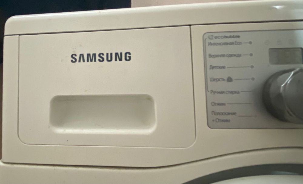 Продам стиральную машину !