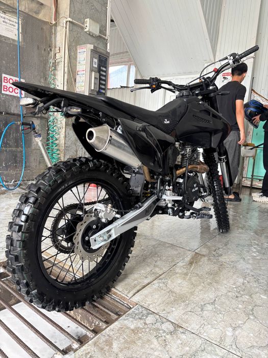 Эндуро 250cc, почти новый