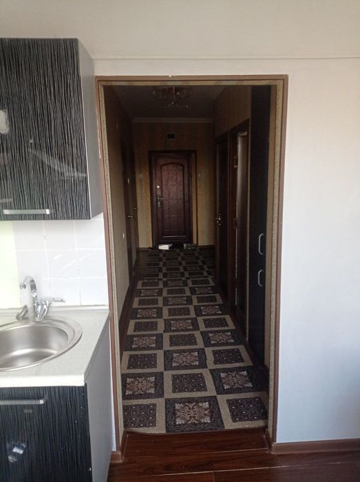 Аэропорт центр Бобур, Яккасарай факат чет эллик центр Бабур для иностр