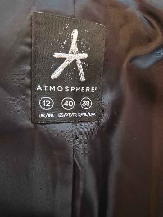 Дамска рокля и сако