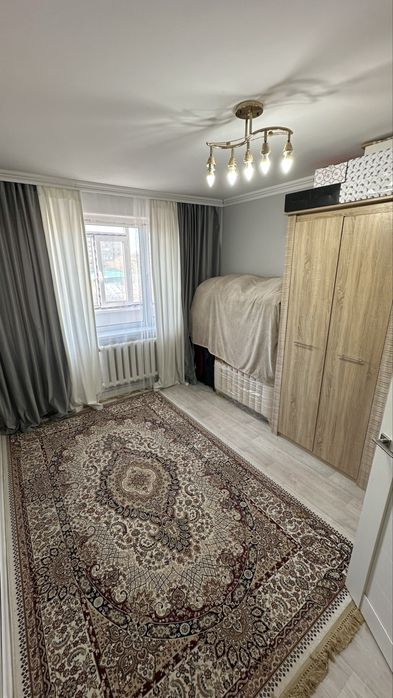 Продам 2х квв. квартиру  Район 11 мкр