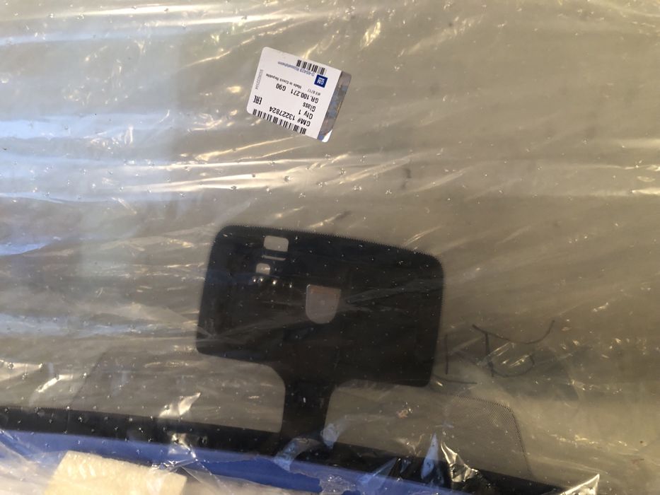 Предно стъкло за Опел Инсигния