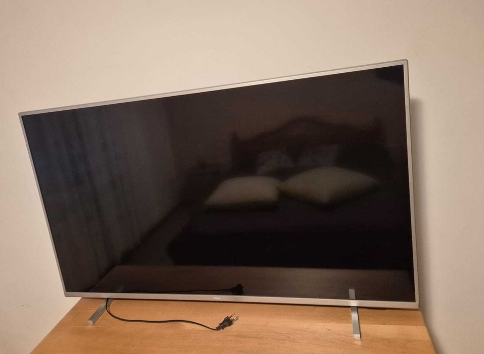 Televizor LED Smart PHILIPS, 4K Ultra HD