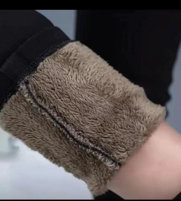 Продам новые джинсы с начесом