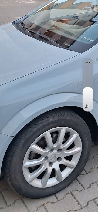 Vând jante aliaj pentru Opel cu anvelope de vara.