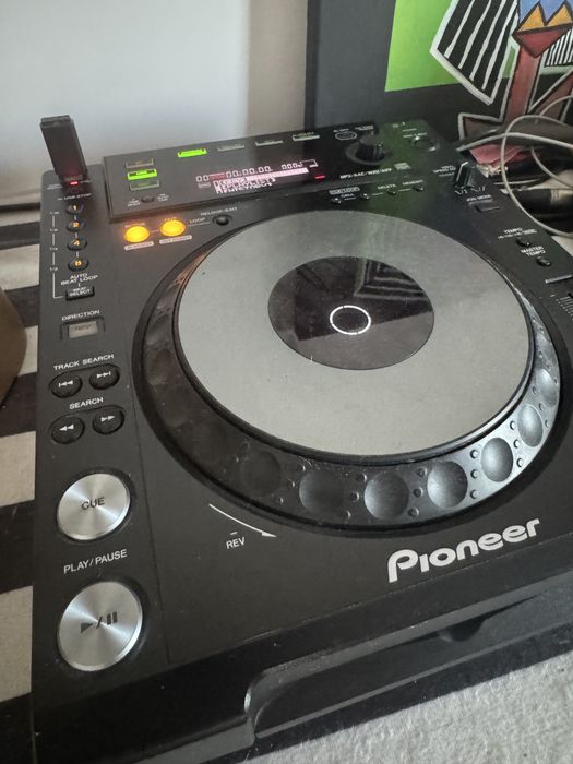 2 Playere Pioneer CDJ 850