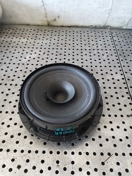 Boxa audio stanga spate vw polo 6r 6r0035453c