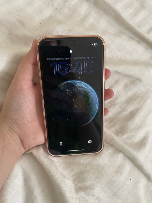 Iphone 11,в корпусе 17