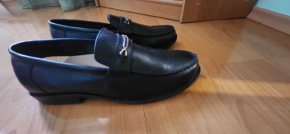 Мокасины кожаные черные новые