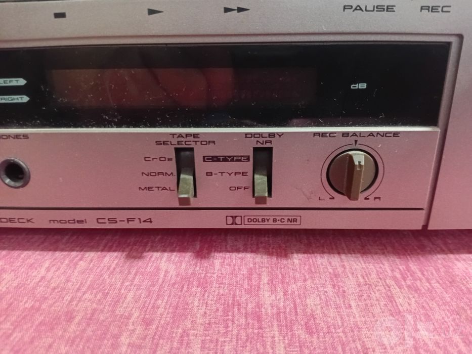 Кассетная дека Akai CS-F14