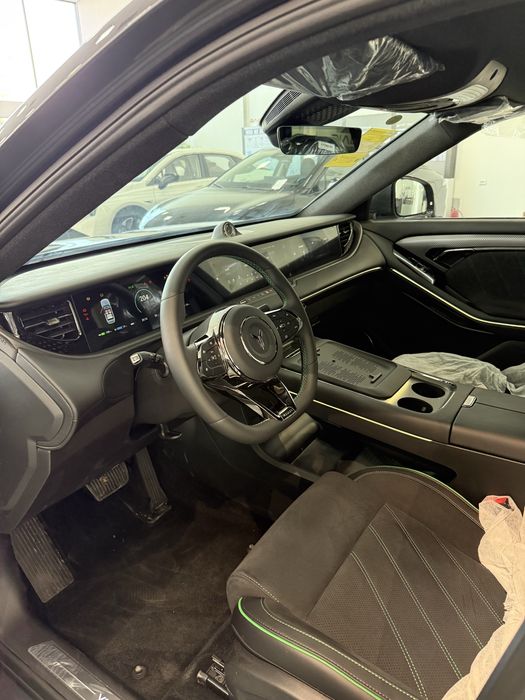 Продается Voyah Free