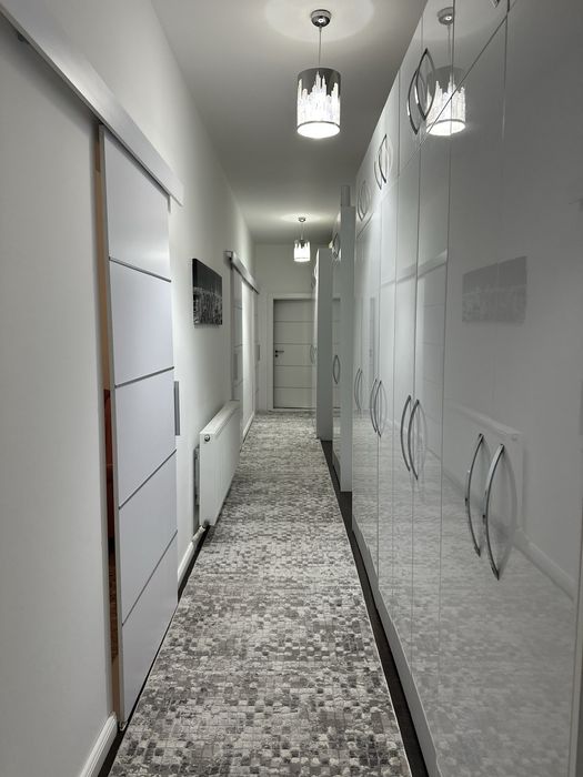 Apartament de vanzare 3 camere darmanesti bacau