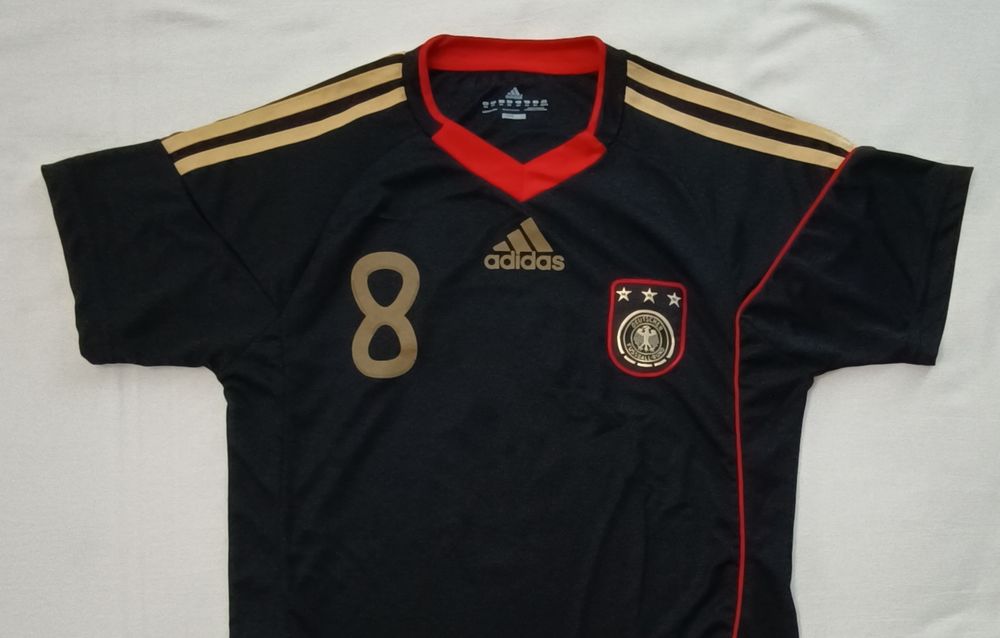Adidas Germany #8 Ozil Away Jersey тениска ръст 147-164см Адидас