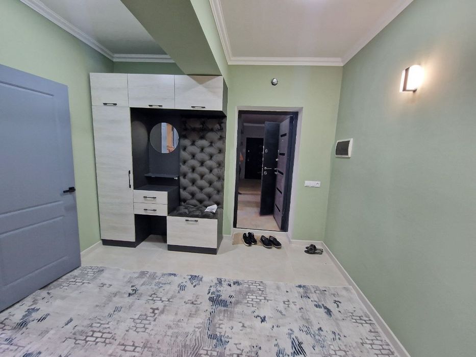 Люкс квартира ижарага берилади.