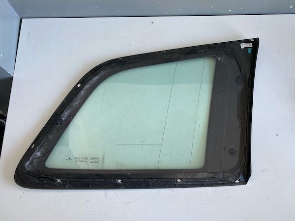 Geam Aripa Stanga Spate Volvo XC90 2016-2017 31468143 31442517