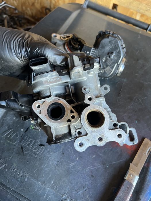 Egr clapeta acceleratie pompa vaacum 1.6 euro6 citroen peugeot bh01