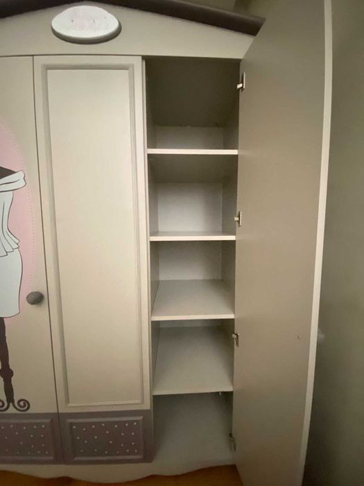 Детско легло и гардероб