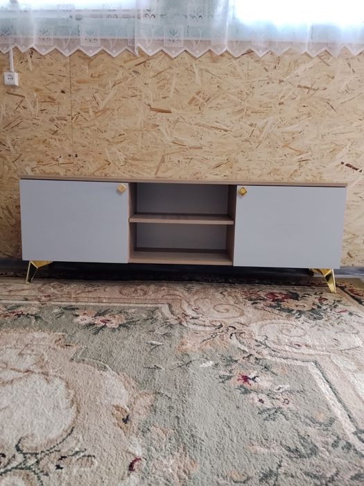 Продам ТВ тумбу