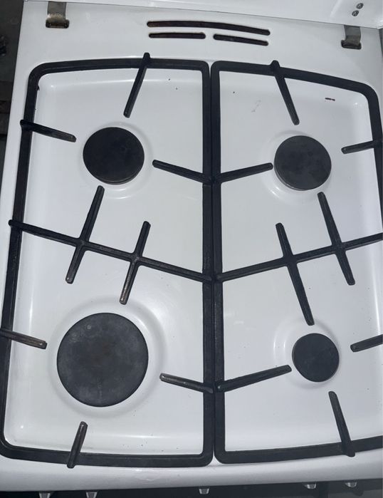 Продам газовую плиту