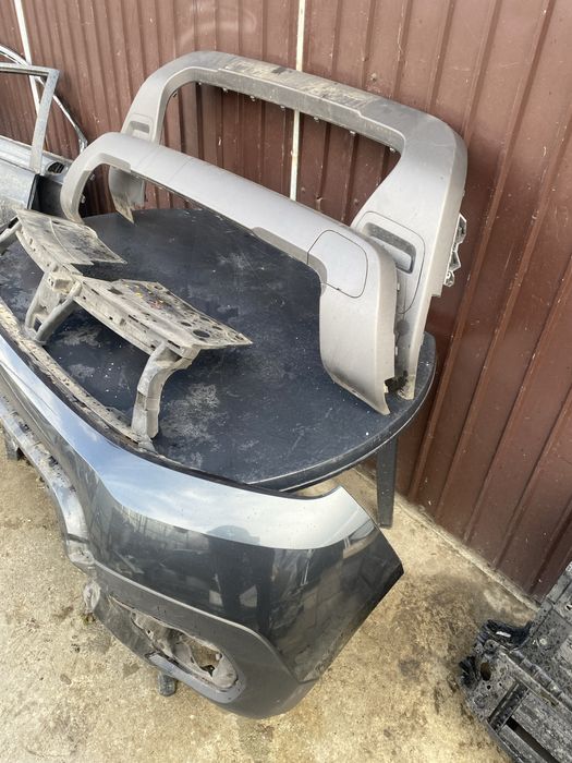 Bara fata dacia duster 2