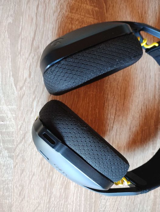 Logitech G435 блутут слушалки