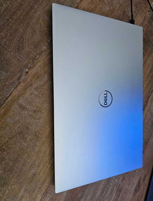 Dell XPS 17" 9700, 4K, 40GB, 512GB
