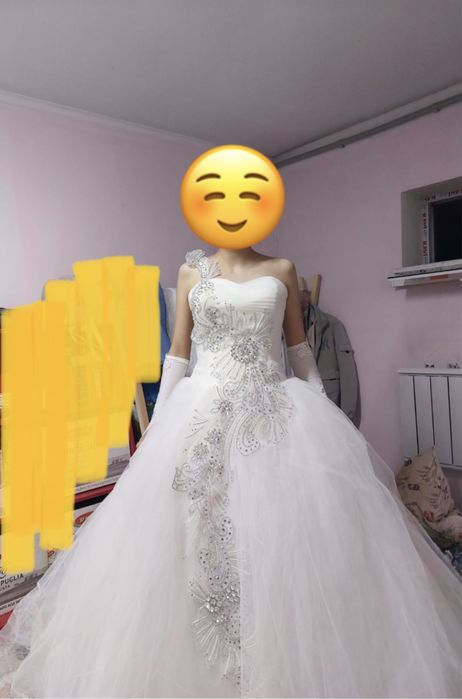 Свадебные платья