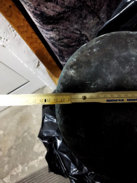 Менче 100 годишно