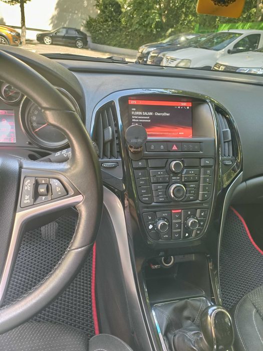 Opel Astra j Sport tourer