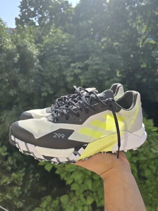 Adidas Terrex marimea 44