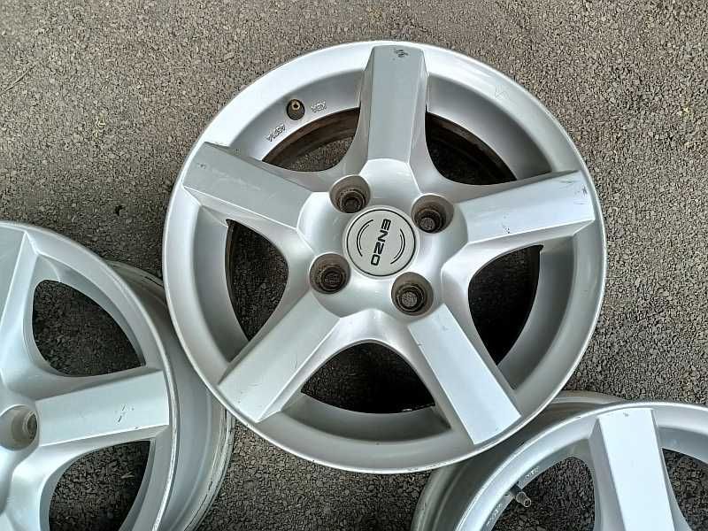 Продам оригинальные легкосплавные диски "ENZO"