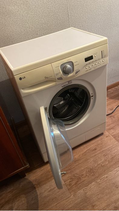 LG хорошая стирка 5кг