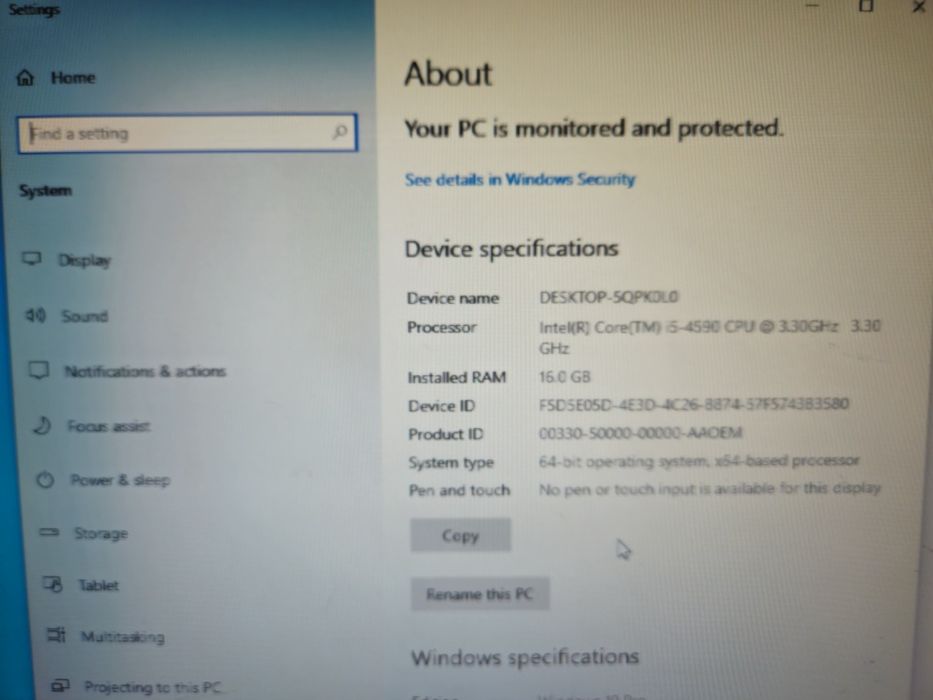 Desktop Dell procesor I5 ssd 256 16 gb ram foarte silentios