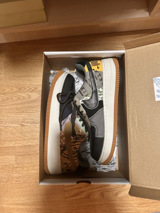 Продам кеды Nike