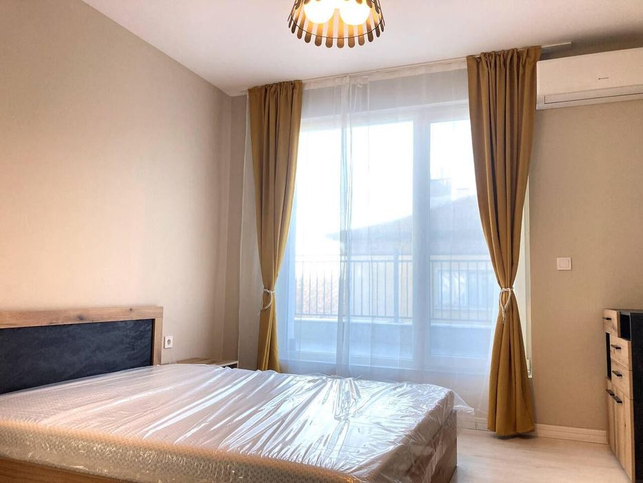 Дава се под наем Тристаен апартамент в Пловдив, Център - 100 кв.м за 765 € - Снимка #3