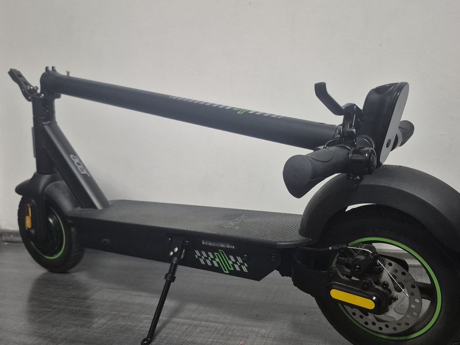 Trotineta electrica acer