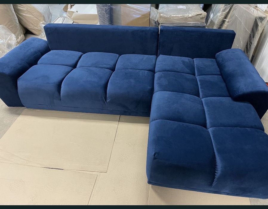 Colțar extensibil cu ladă de depozitare si perne incluse