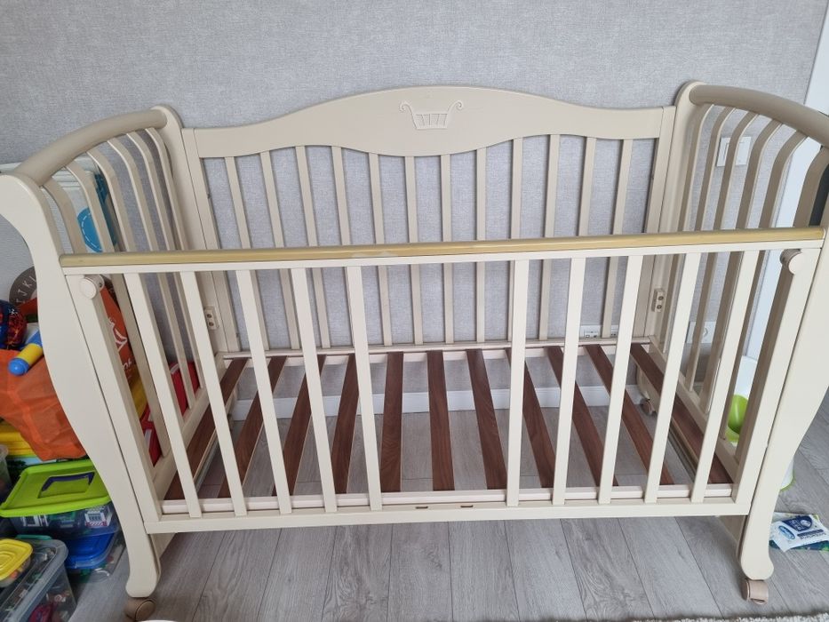 Детская кроватка Юлиан