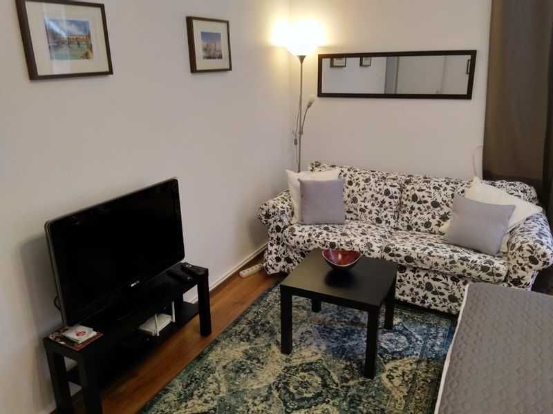 Дава се под наем Едностаен апартамент в София, Яворов - 35 кв.м за 498.27 € - Снимка #1