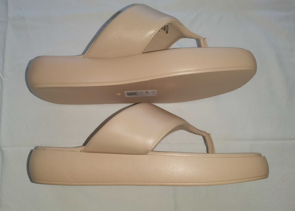 Дамски чехли номер 43