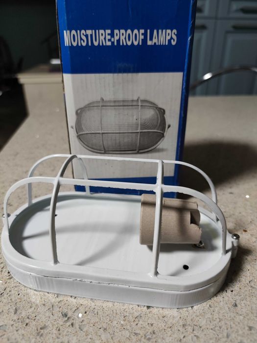 Светильник без стекла