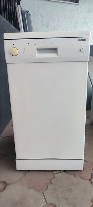 Продам срочно! Посудомоечная машина BEKO