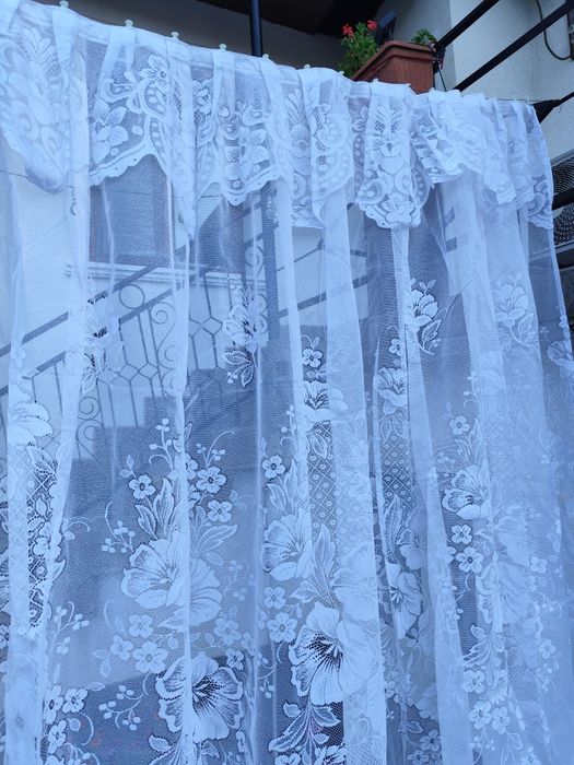 Две пердета с еднакъв размер