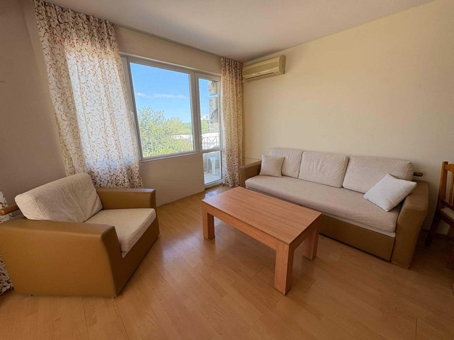 Кухненска маса, холова маса,тв маса, стол 4бр.