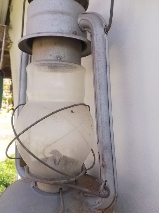 Стара лампа работещ със спирт